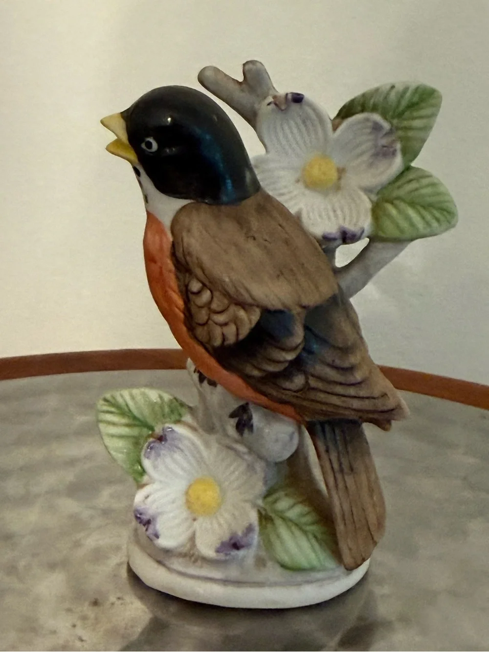 Vintage porcelain Robin figure